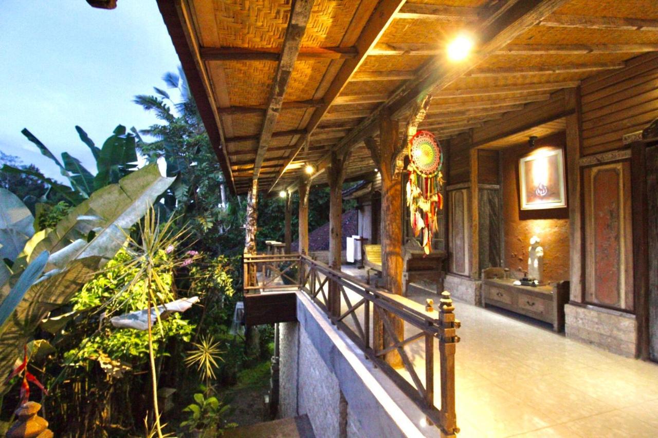 Umah Nik Kepitu Apartamento Payangan Exterior foto